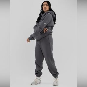 Comfrt Travel Essentials Unisex Hoodie and Sweatpants Set in Steel Gray